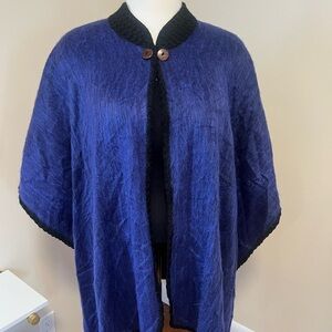 Vintage Alpaca Highlander Trading company Blue Pancho with Black Trim